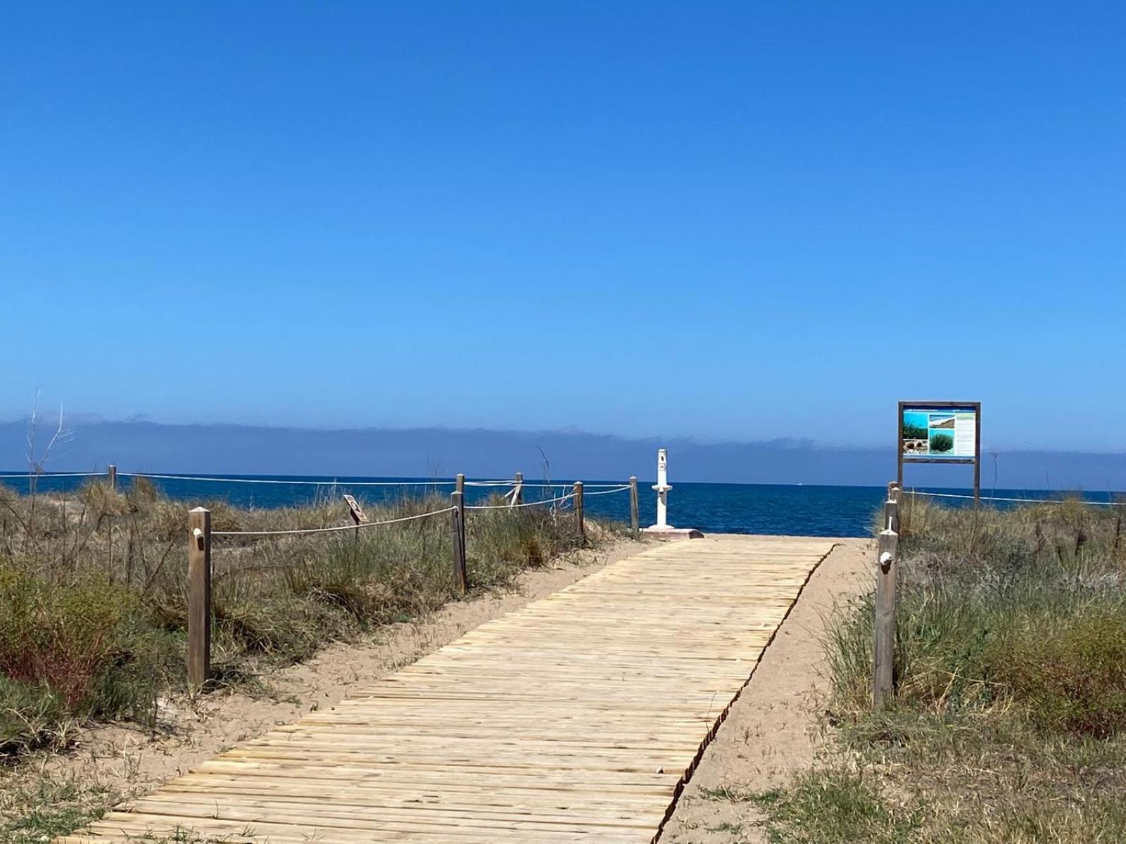 Piso Nuevo Primera Linea A Pie De Playa Apartamento Dénia