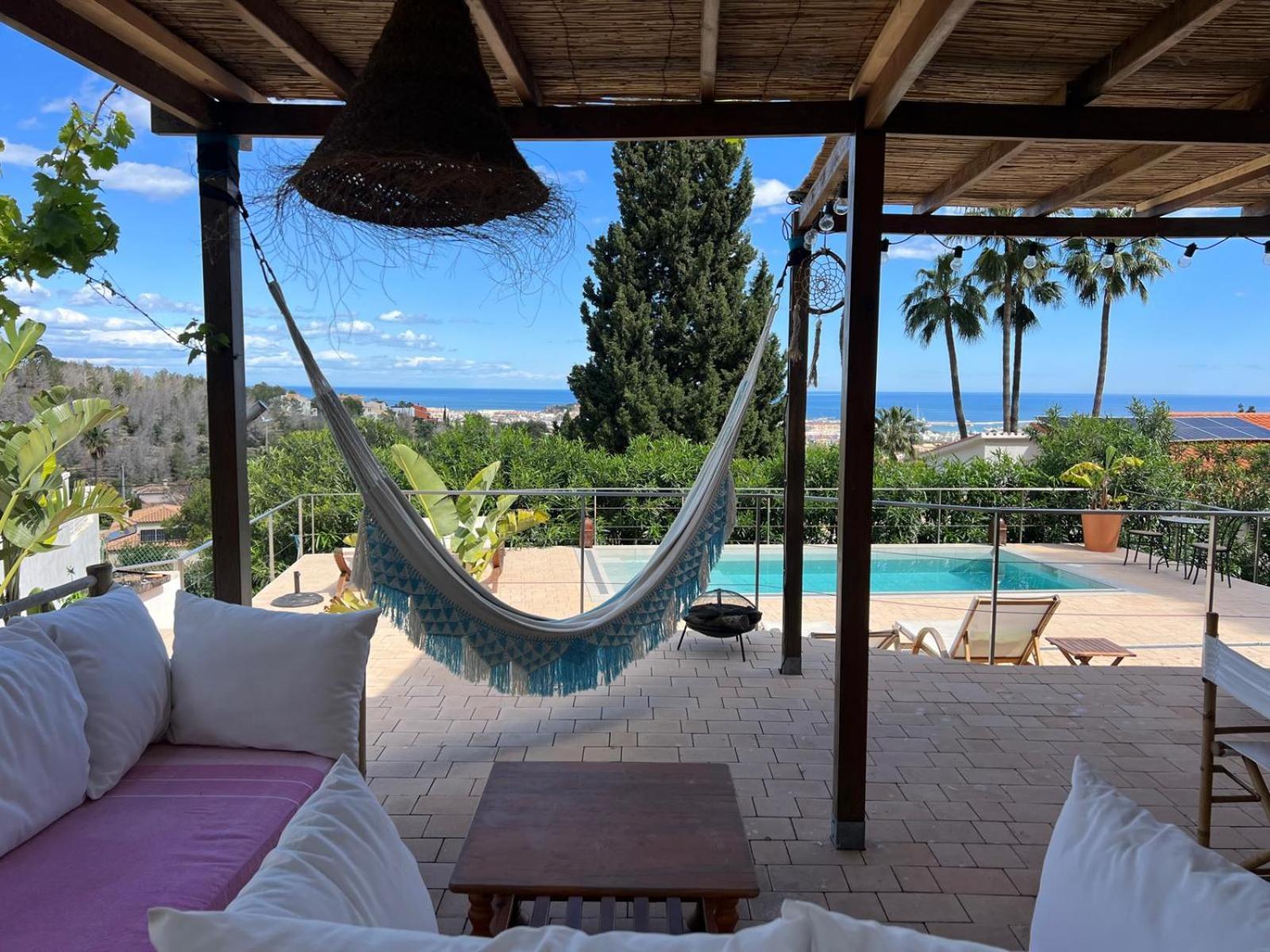 House With Swimming Pool And Amazing Sea And Mountain Views In Montgo,