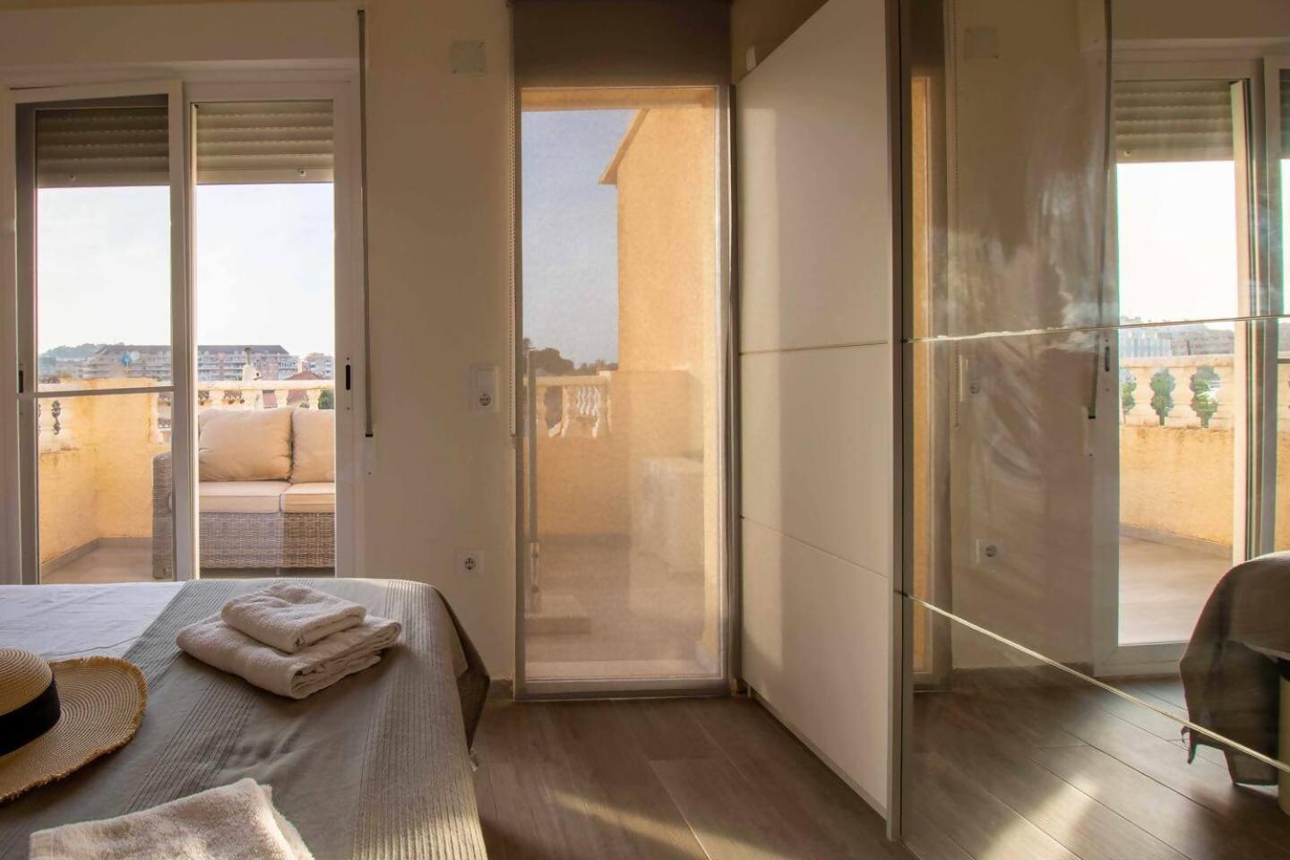 Maravilloso Duplex Con Vistas Al Mar Y Piscina Apartment Denia