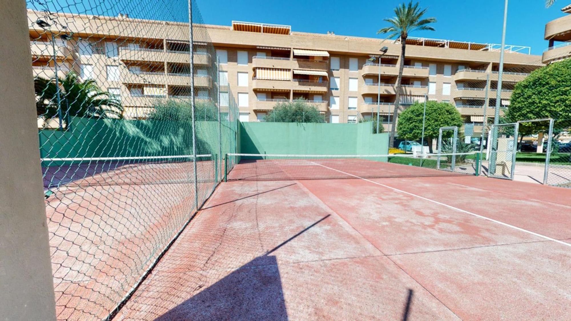 Tirolina By Edeal Homes Apartamento