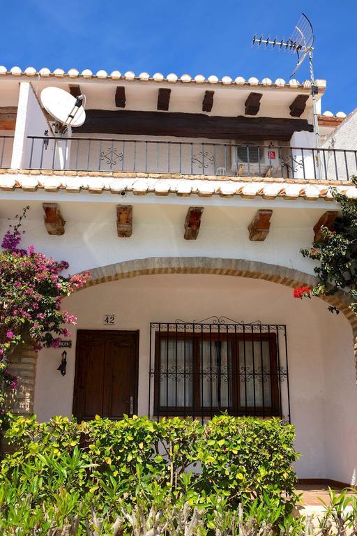 Townhouse In Rotas *