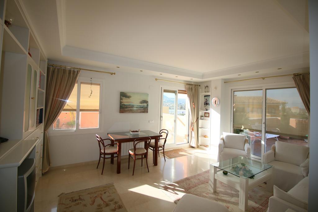 Apartamento Los Azahares *