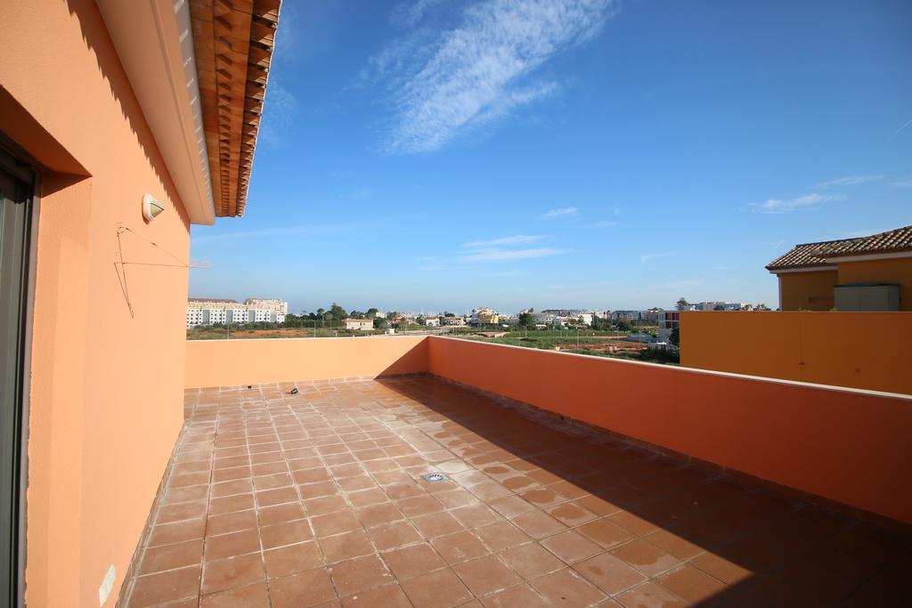 Los Azahares Apartamento *