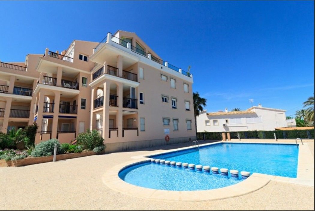 Carlton Playa Apartment