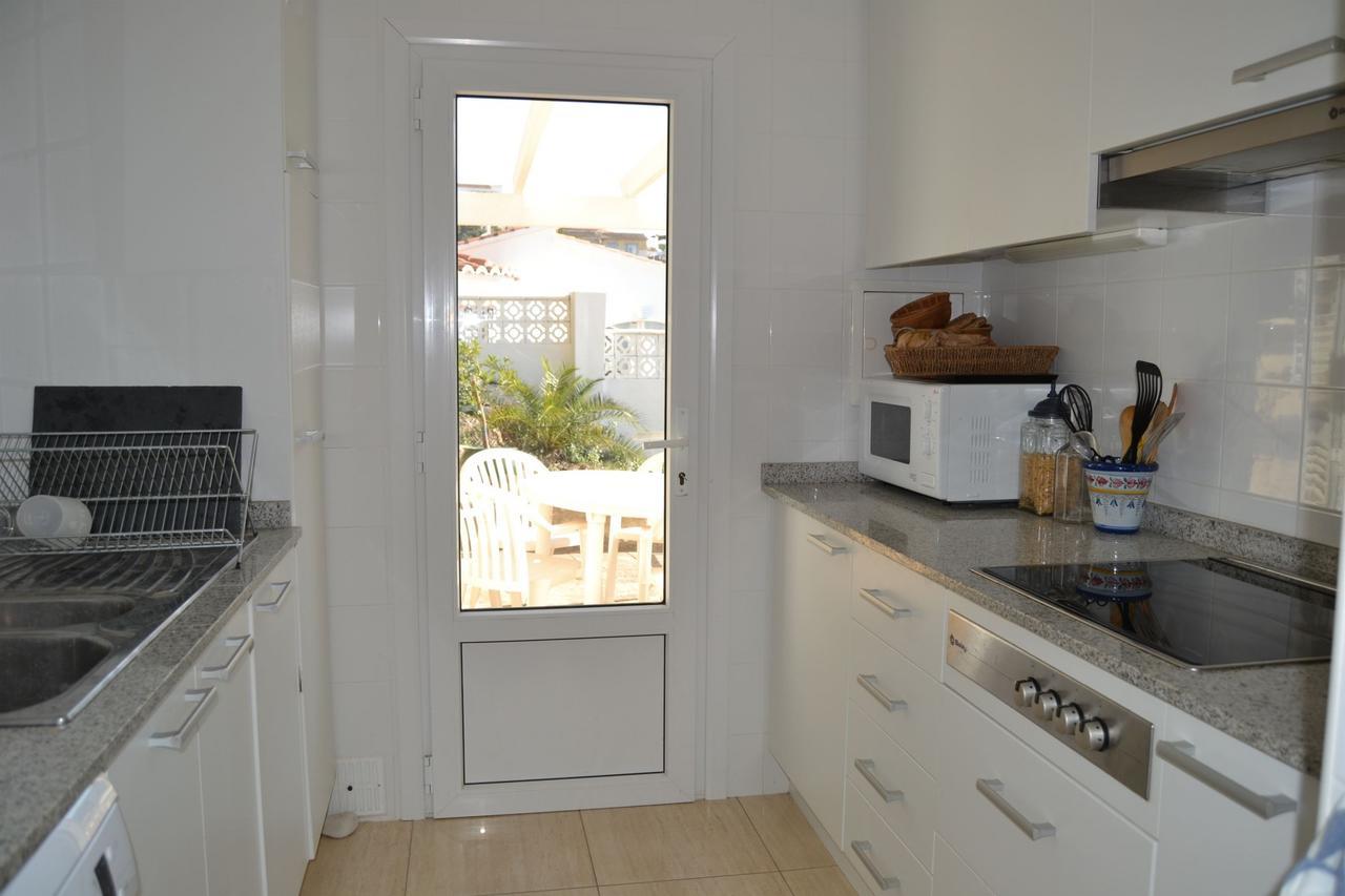 Zoro Locdenia Chalet