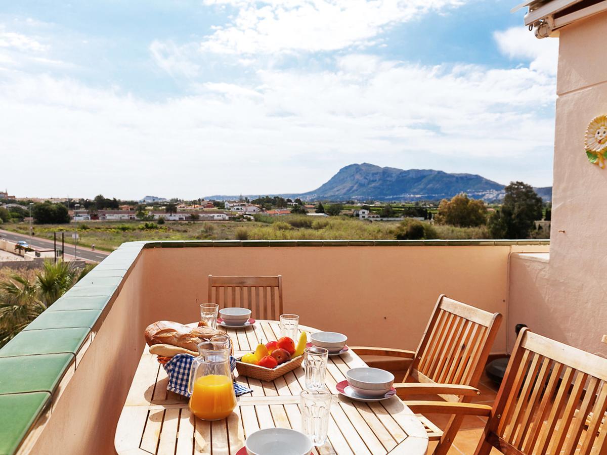 Apartment La Marina