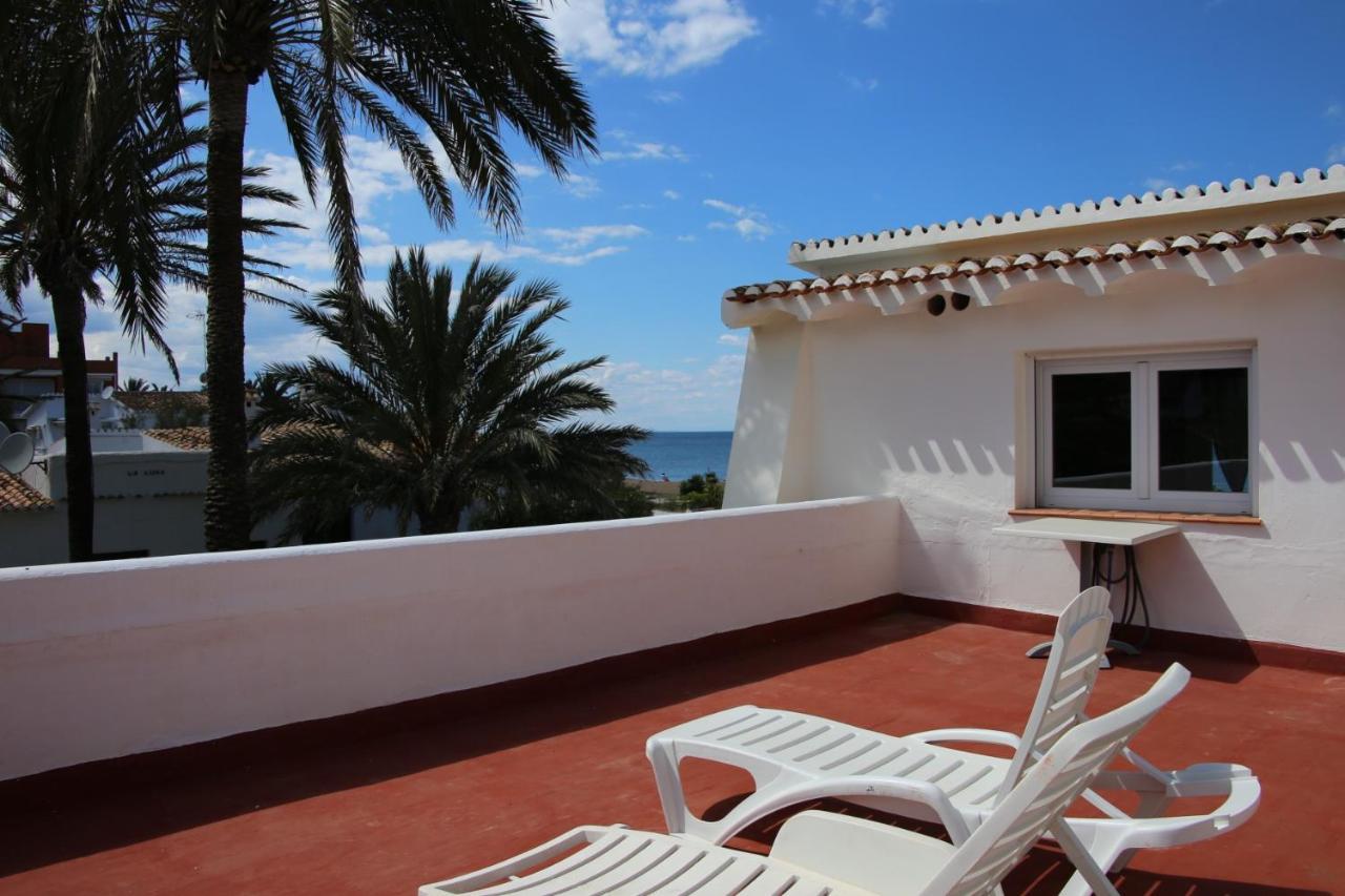 Villa Urbanizacion El Oasis, 20 En 1ª Linea Playa