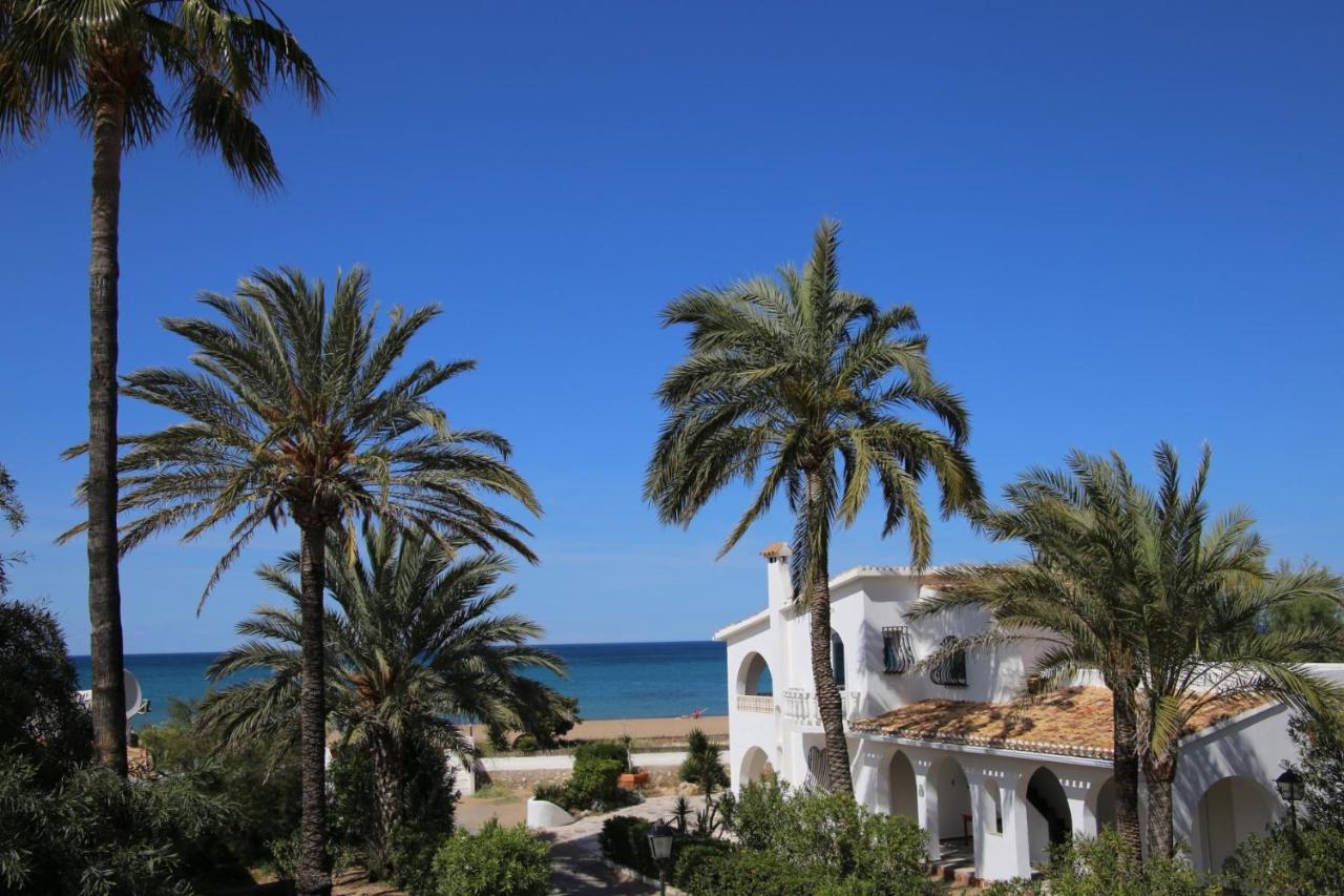 Urbanizacion El Oasis, 20 En 1ª Linea Playa Denia