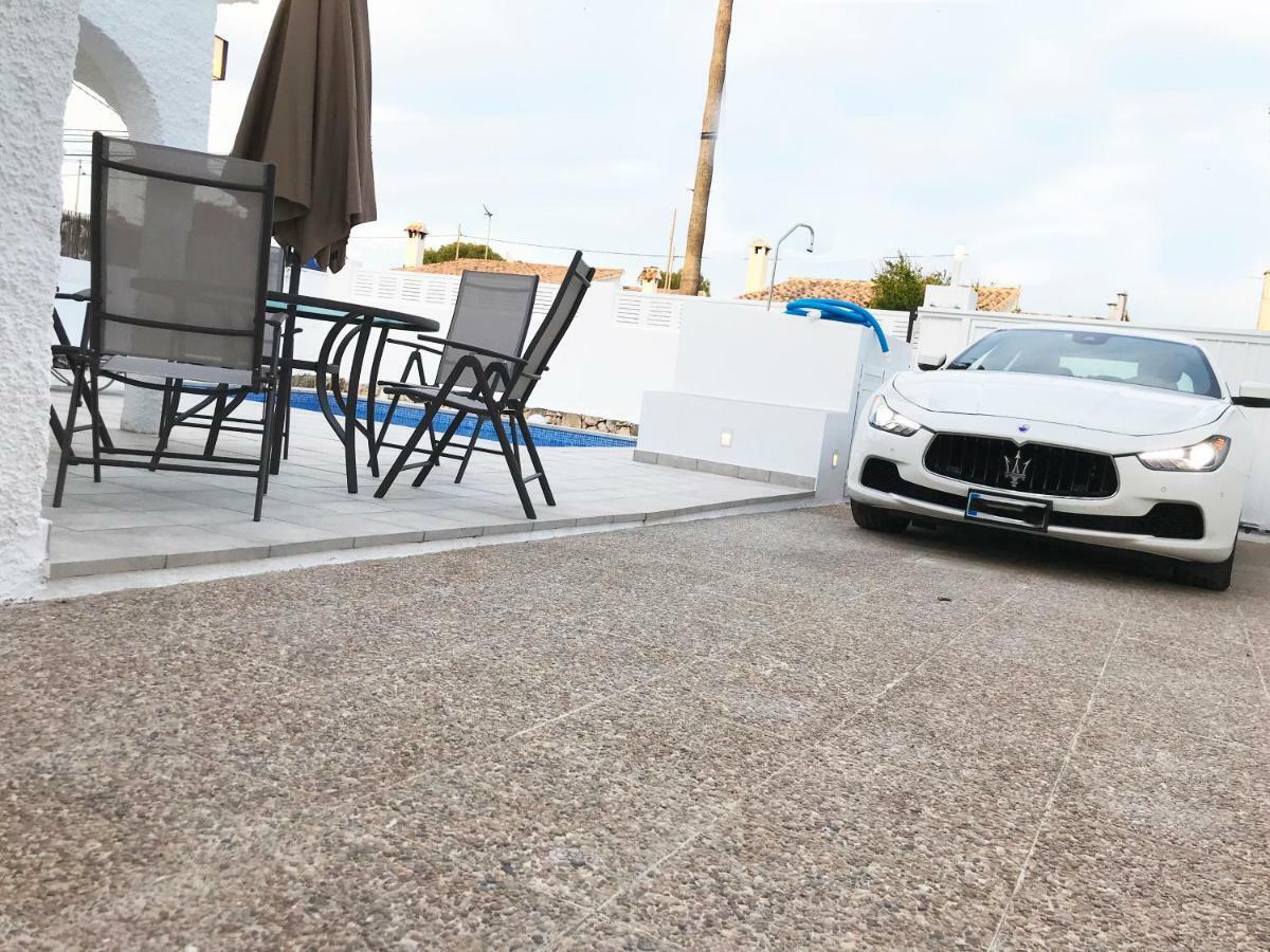 Anacasa Bacalla Piscina Privada Les Marines Ch3200 Holiday home *