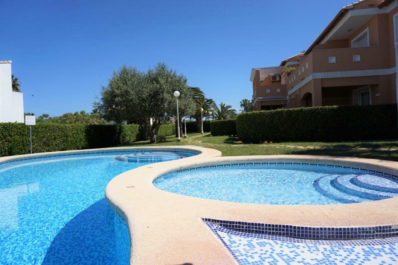 Apartment Adelfas *
