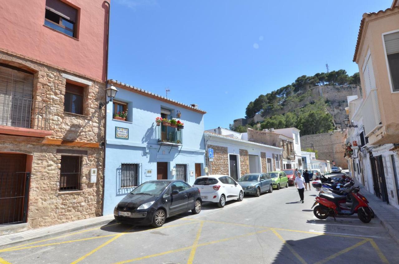 The Townhouse In Centre By Nras