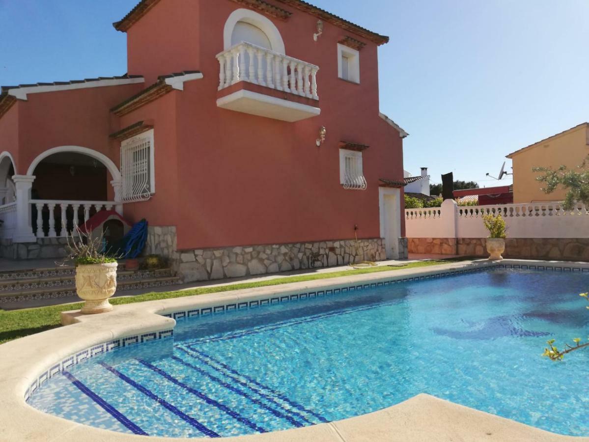 Holiday home Lulu Locdenia *