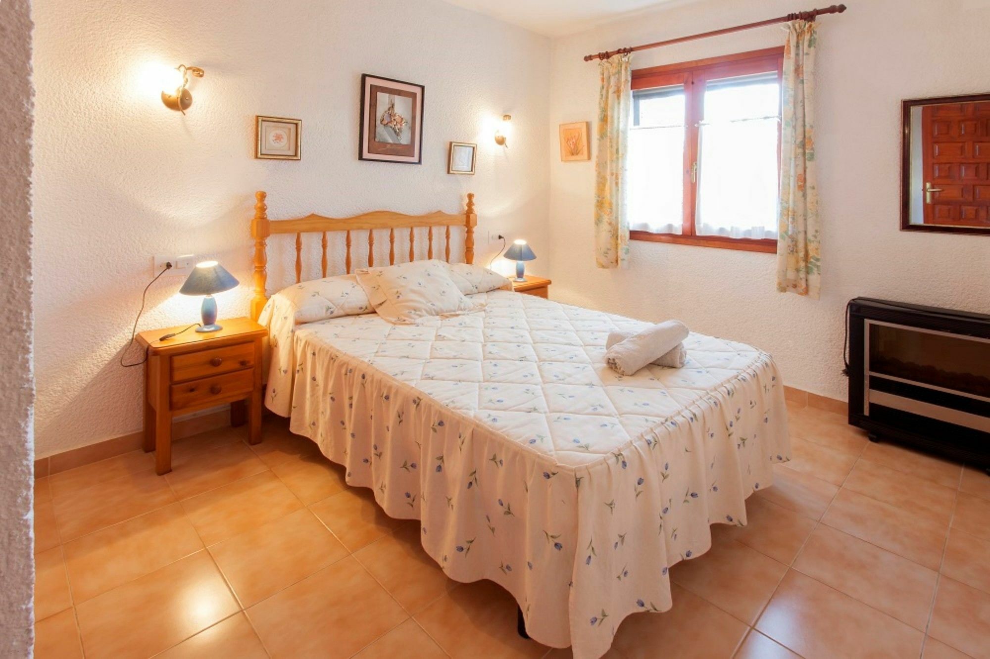 Heura Villa