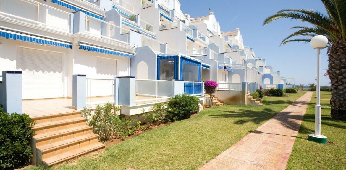 Apartamento En Primera Linea De Playa Apartment *