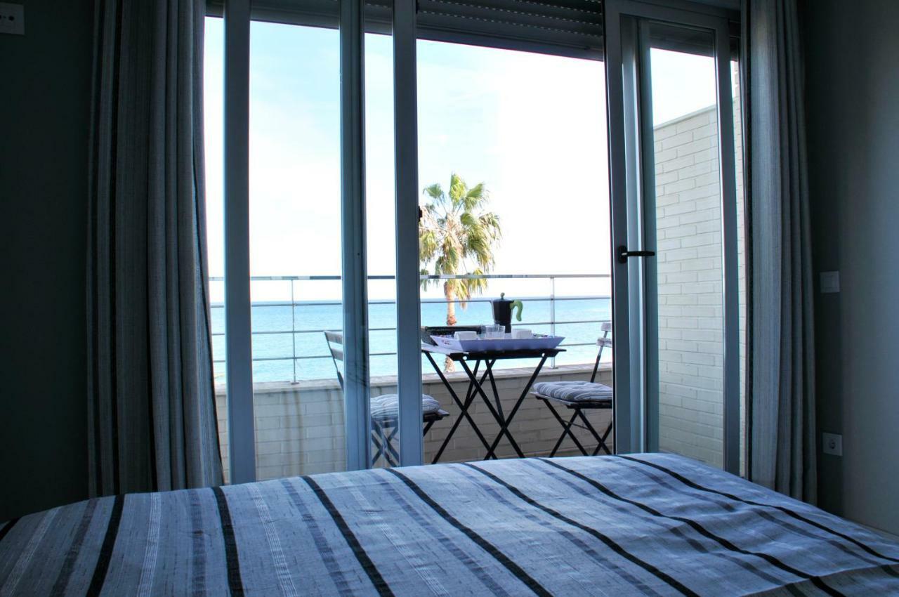 Marenia, Duplex En Primera Linea De Playa