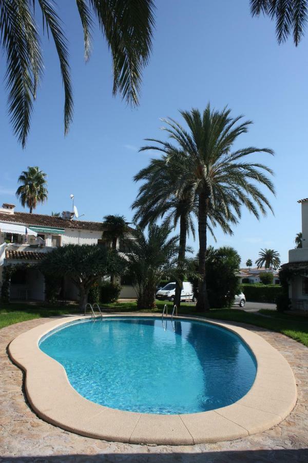 Oasis Park
