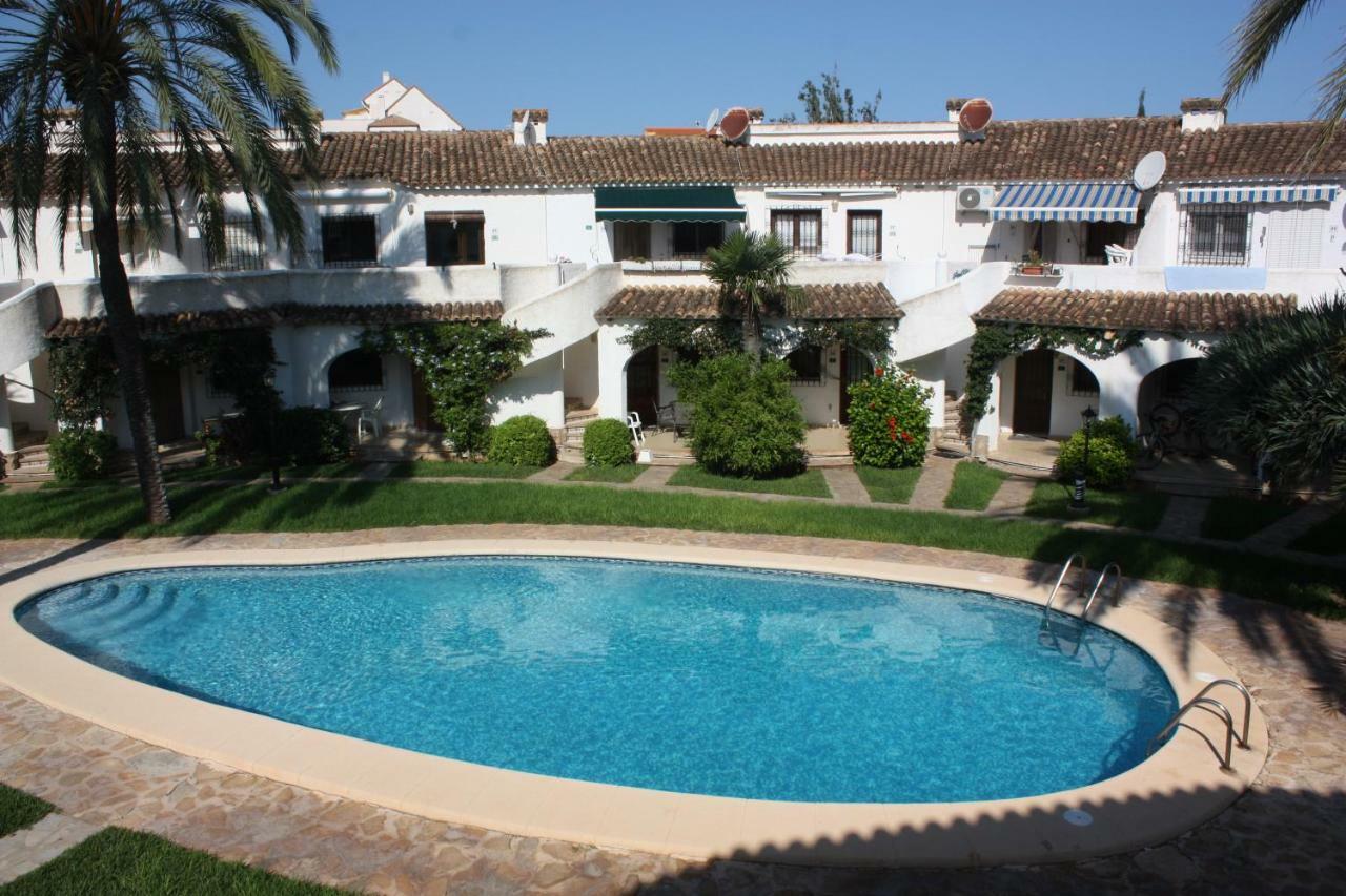 Apartamento Oasis Park *