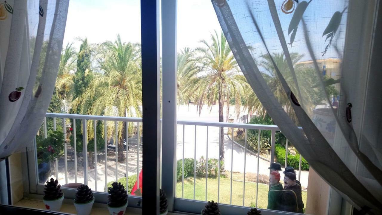 Apartment 80 M From The Beach, Magnificent Views *