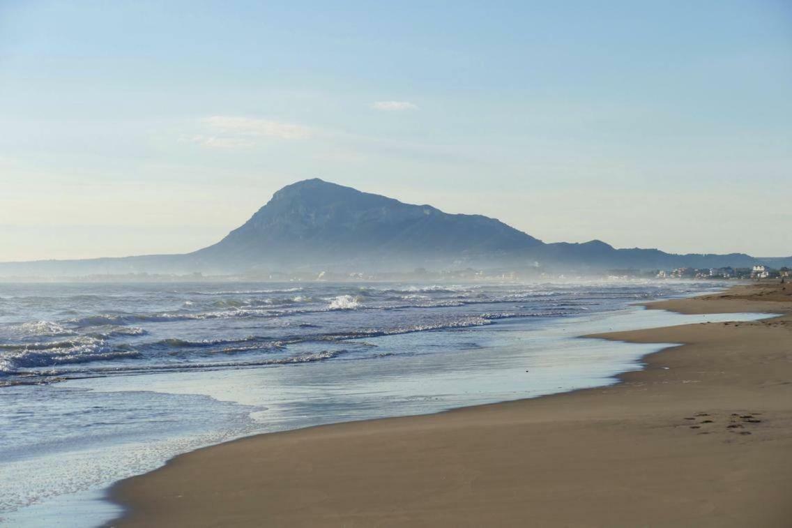La Naranjaa Primera Linea De Playa Con Wifi Y Parking Gratis Apartamento *
