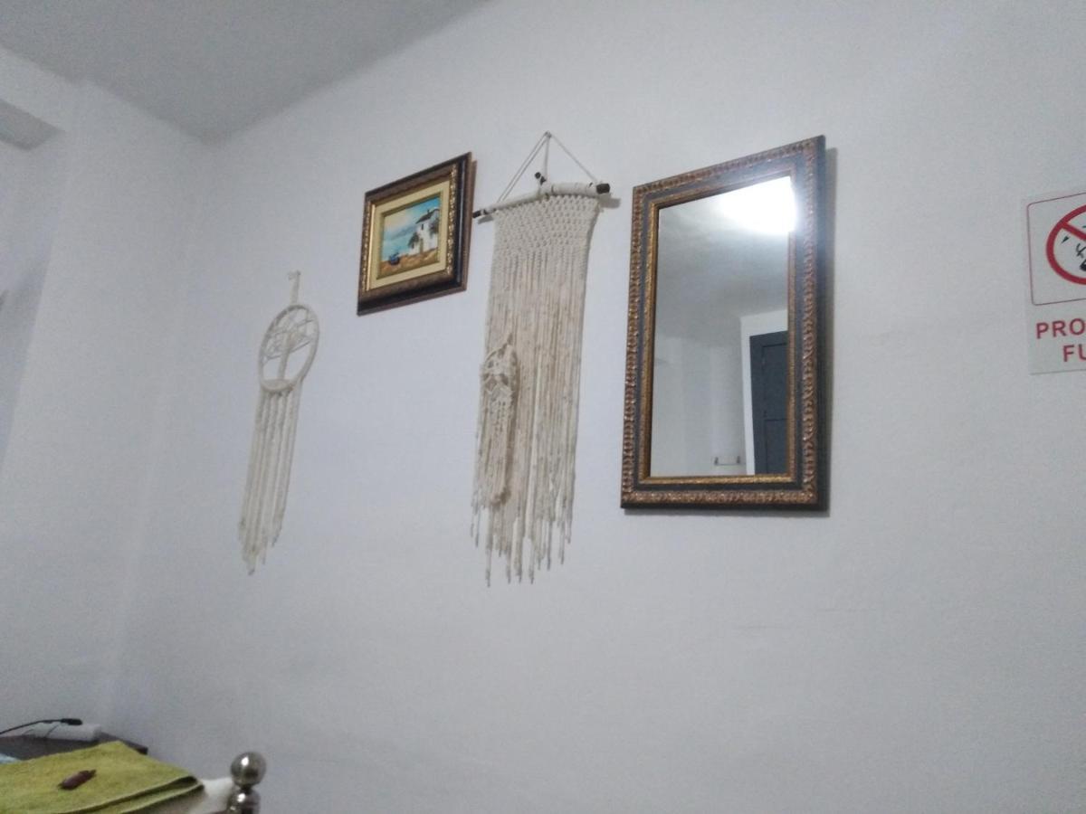 Apartment Vs *