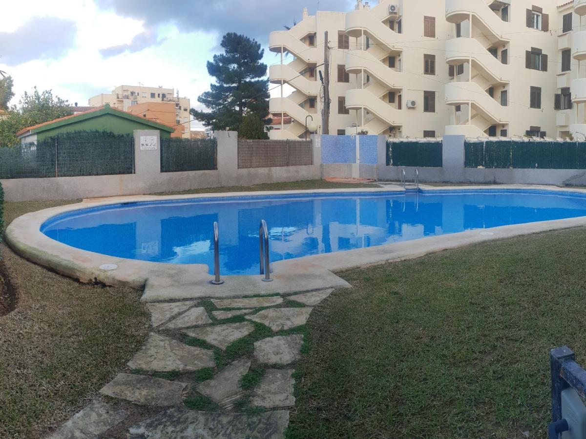 Urb.jacaranda Apartment