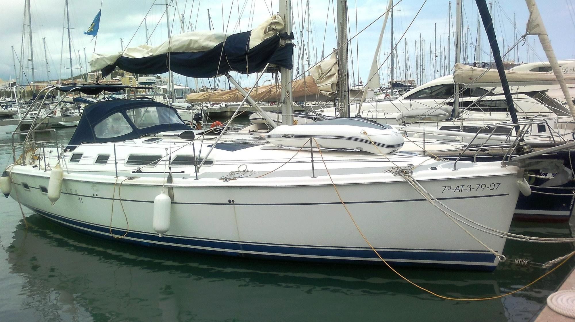 With 2 Bedrooms In Denia, With Wonderful Sea View And Wifi -