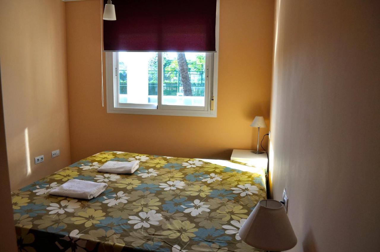 Brisas A1, 2 Dormitorios, Playa A 50m, By Bookindenia *