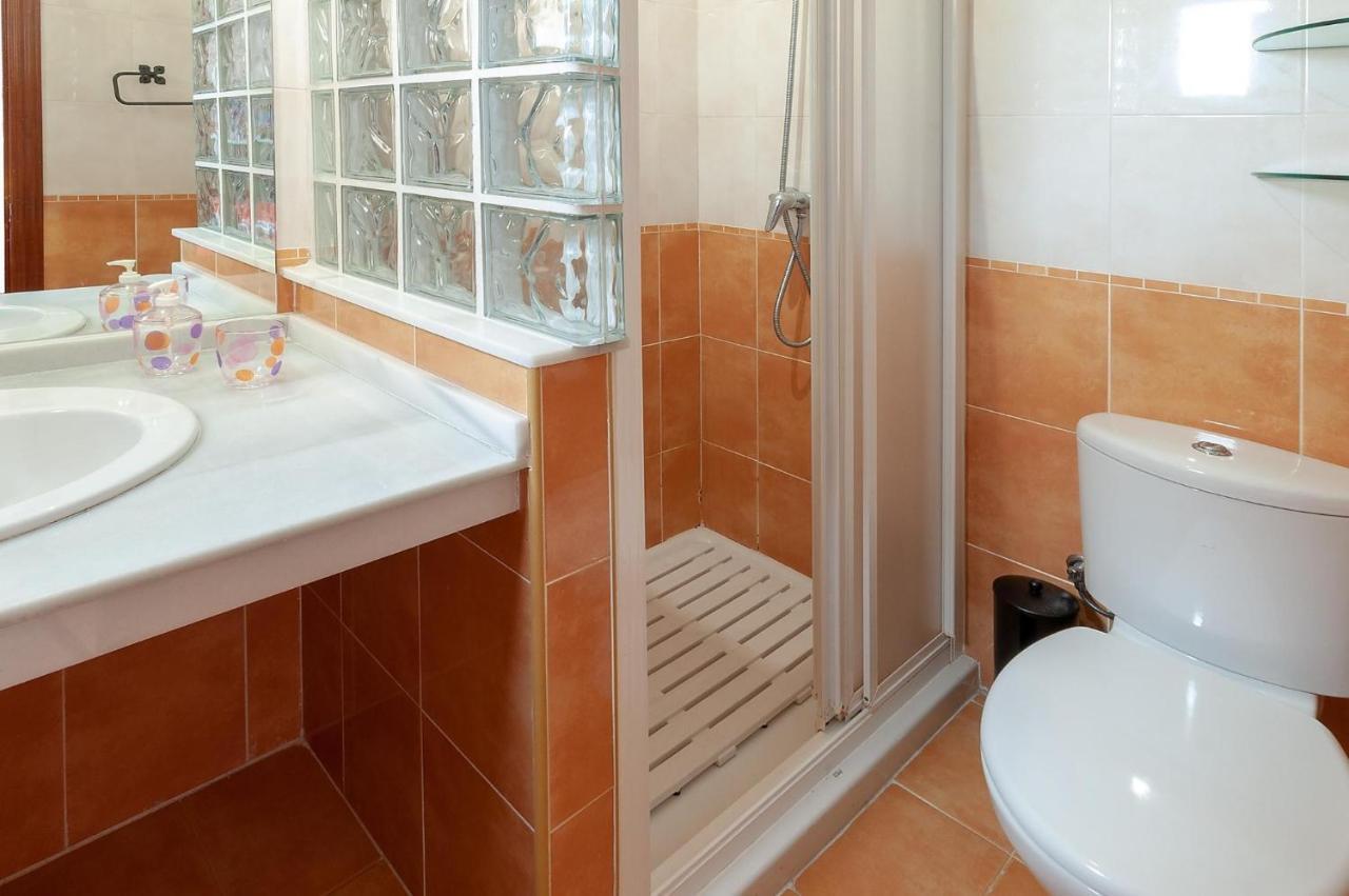 Del Montgo Apartment *