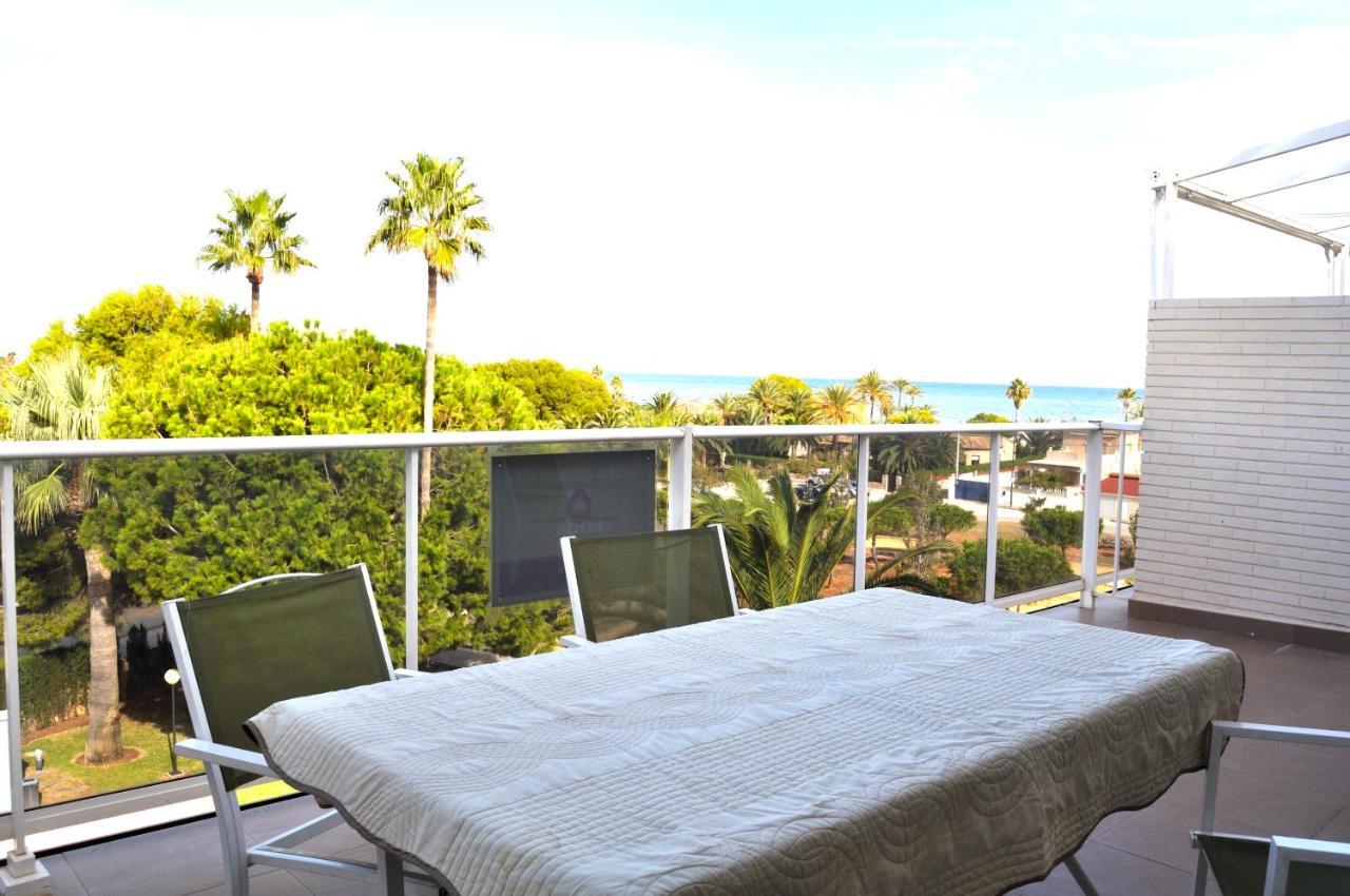 ático 3 Dormitorios, A 100 Metros De La Playa Apartamento Dénia