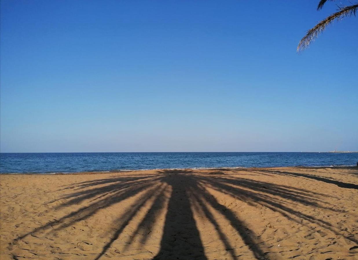 Playa Montañas Y Mucho Más