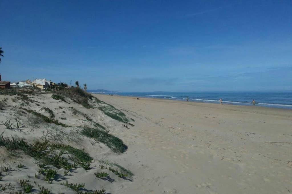 Casa A Pie De Playa En Marinas Сasa de vacaciones *