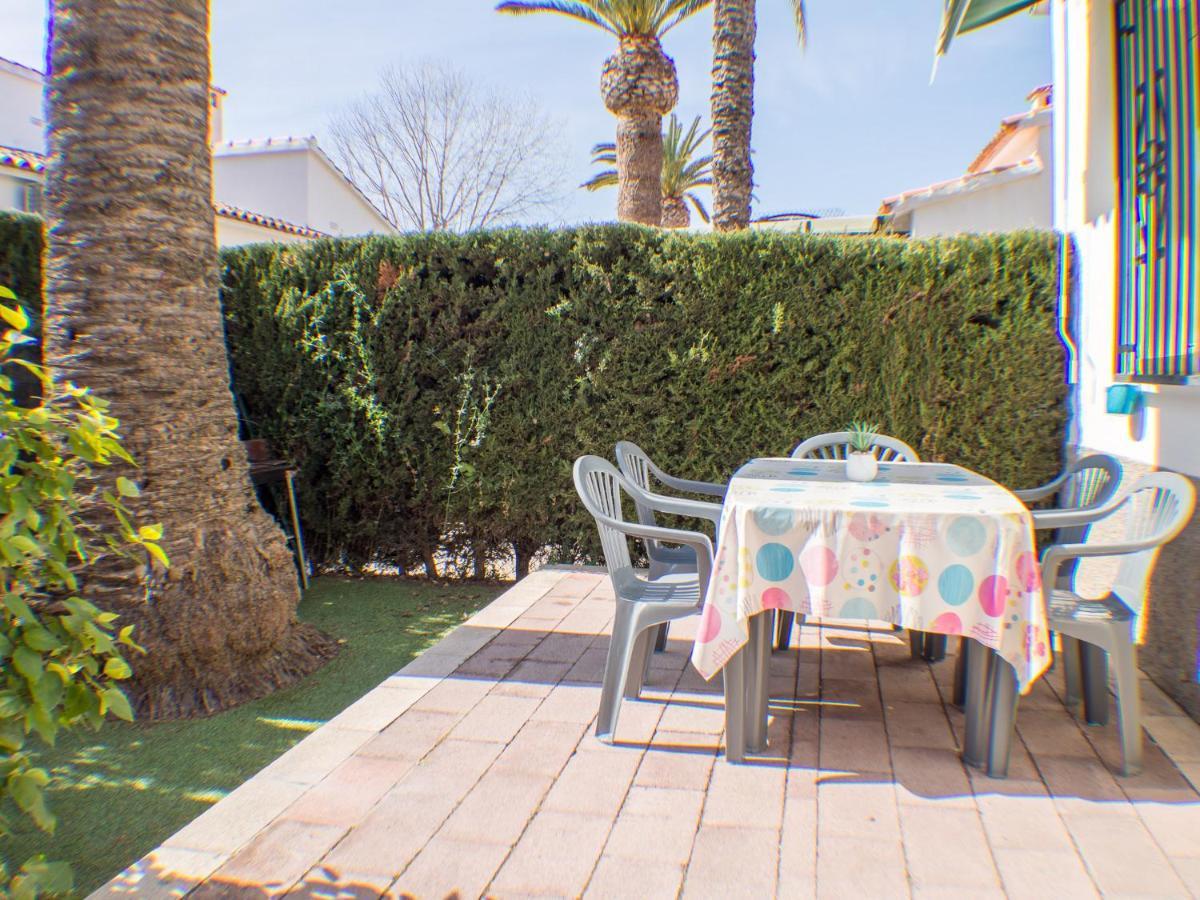 2 Hab Cerca Piscina Toboganes. Wifi Gratis Villa *