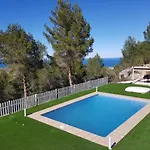 Casa De L Amour