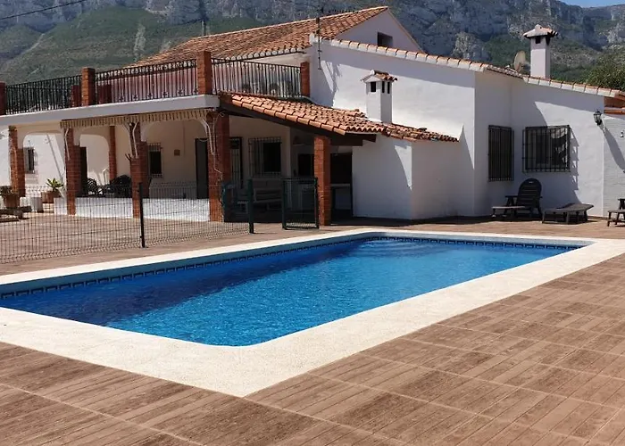 Chalet Cami De Merle