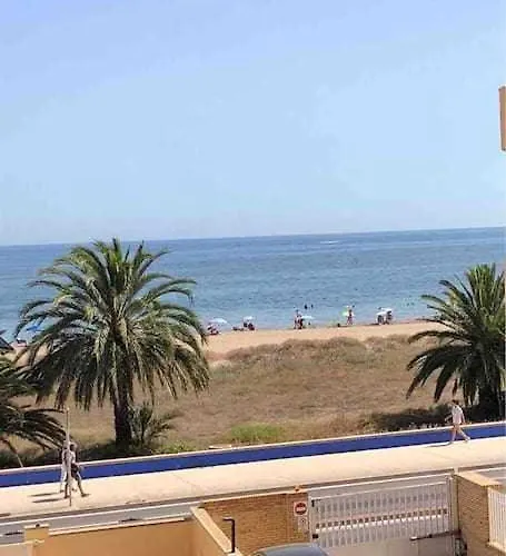 Vistas Al Mar A Escasos 50 Metros