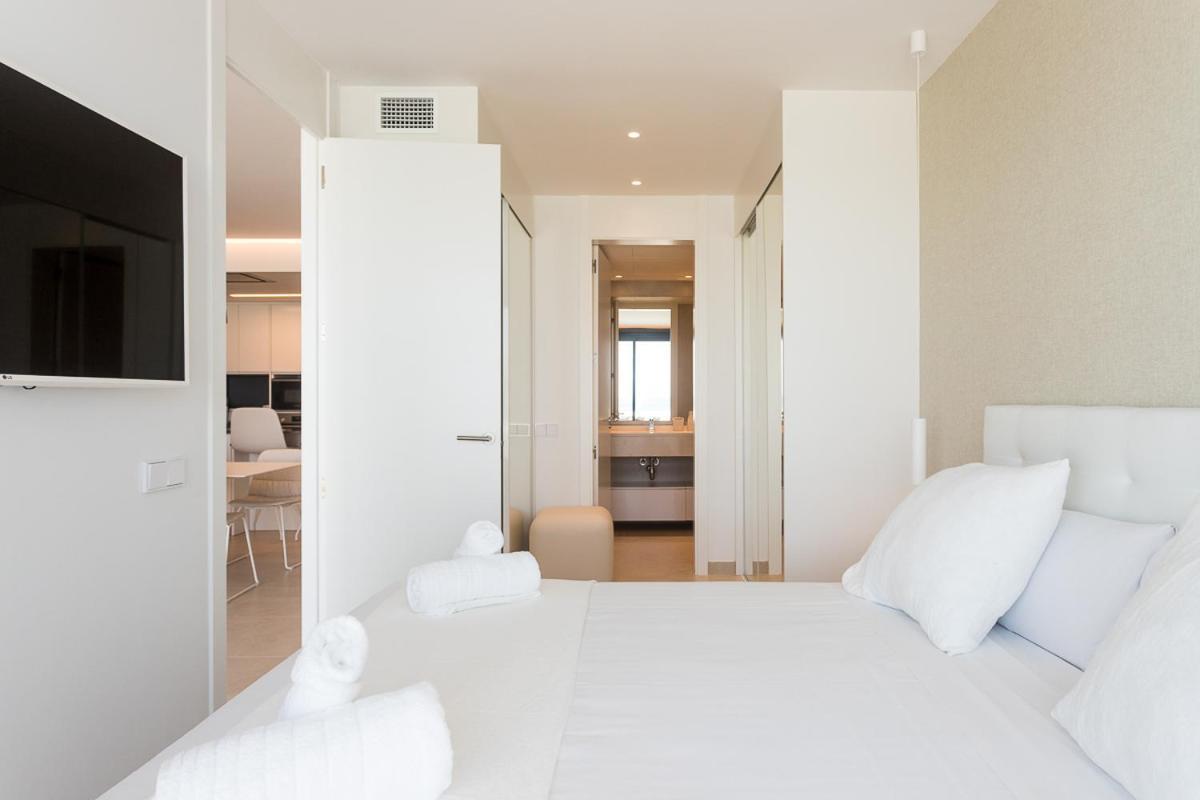 Apartup Beachfront Deluxe Denia