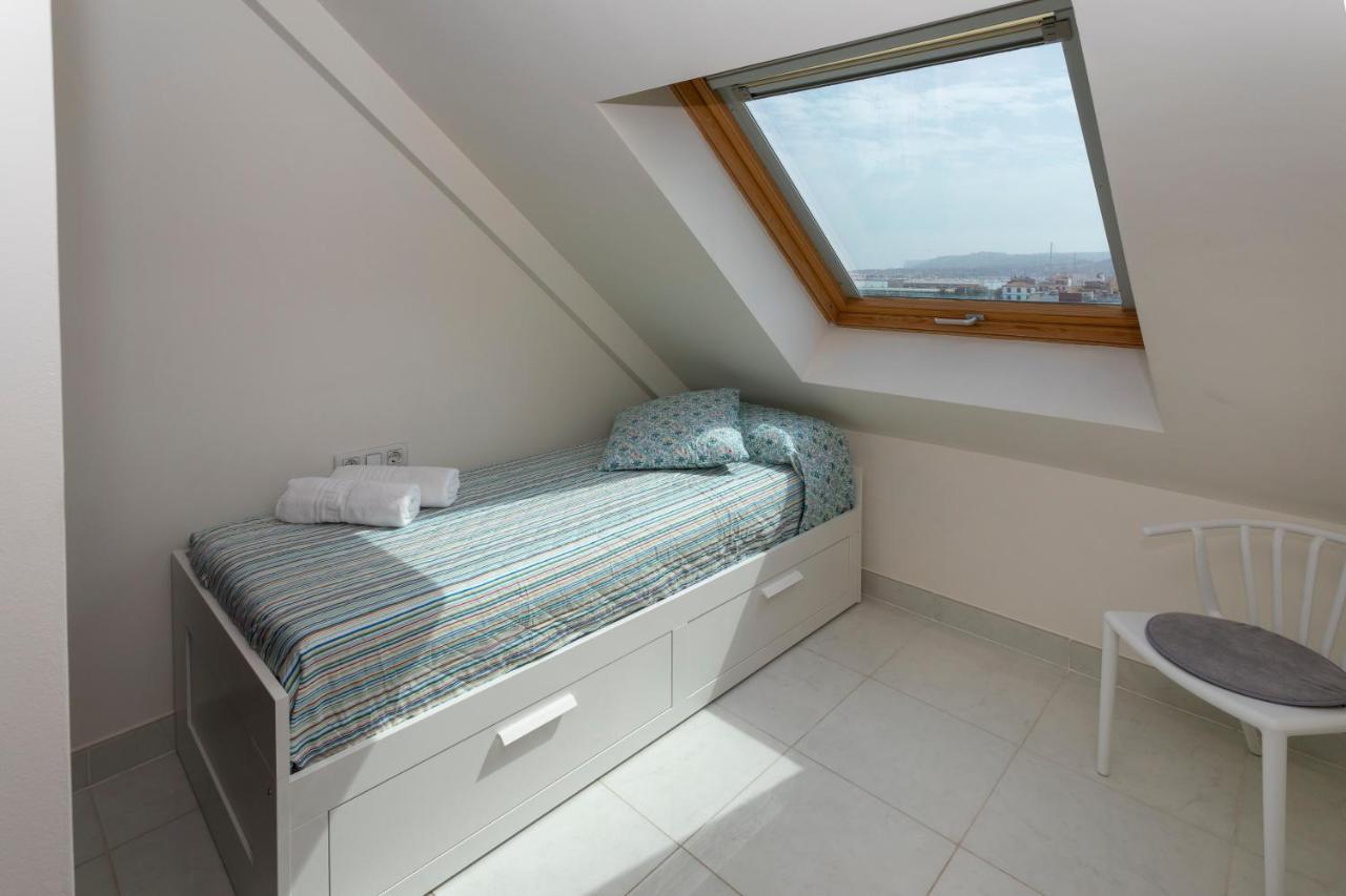 Nautilus, Moderno ático En El Puerto De Apartamento *