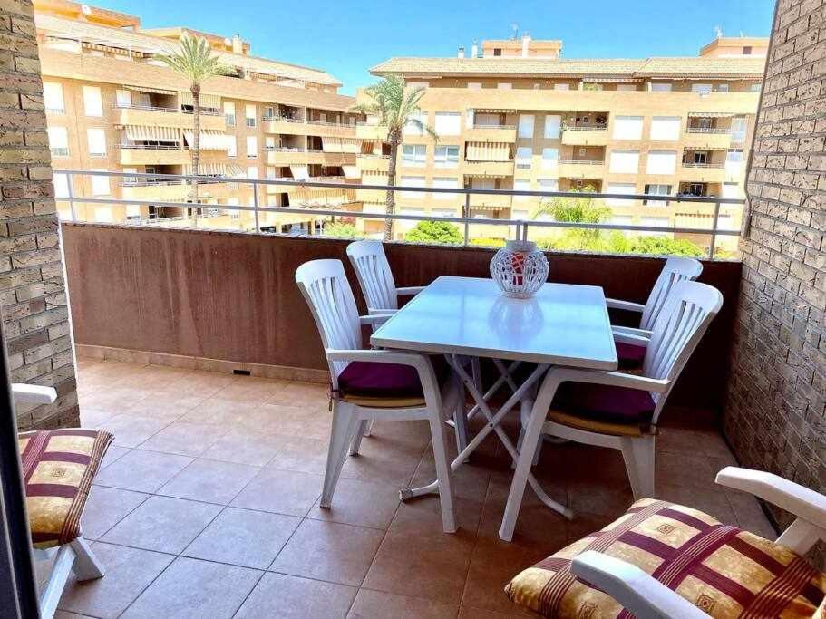 Precioso En Urbanizacion Puerto Apartment Denia