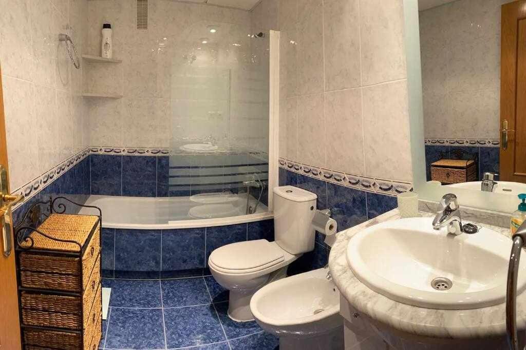 Apartamento A 150m De La Playa Wifi Gratis *