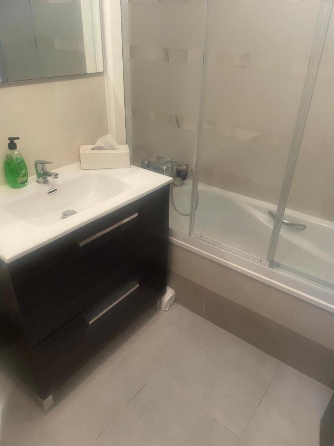 Apartment Fabulous With Large Pool Near Beach Denia