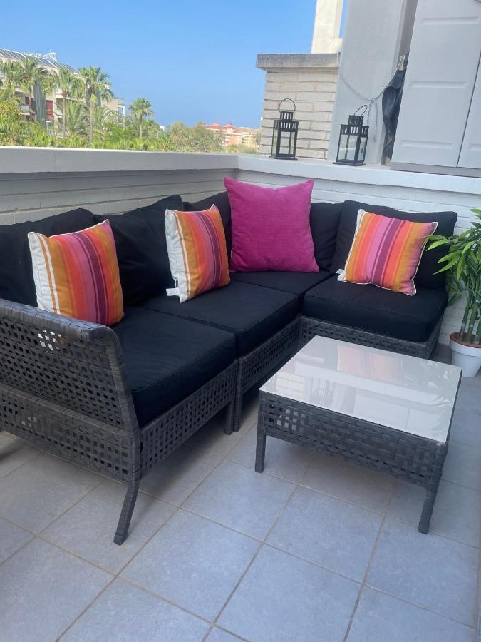 Fabulous With Large Pool Near Beach *