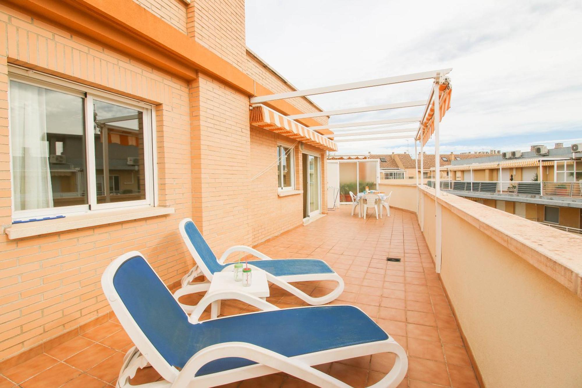 Atico Puerta De Marinas Apartment