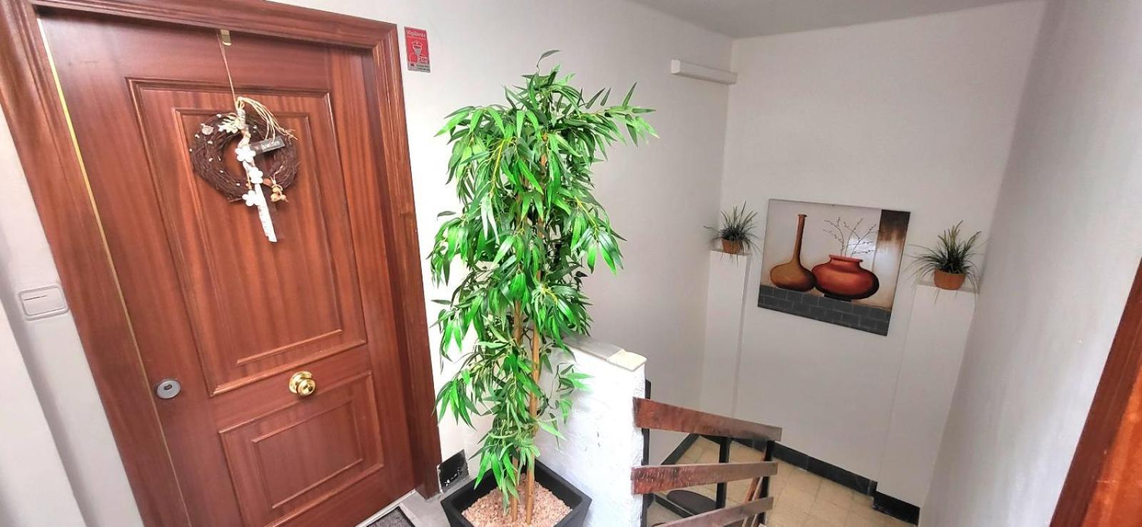 Cosy 2 Bedroom On 5 Floor With Balcony In The Centre Of Near The Playa- Spain Denia