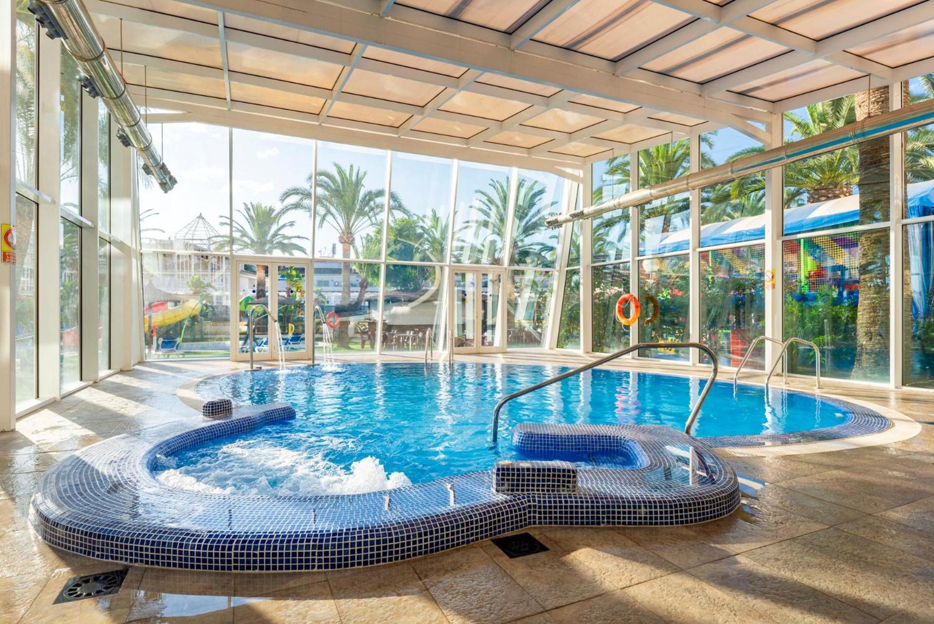 Hotel Port Denia
