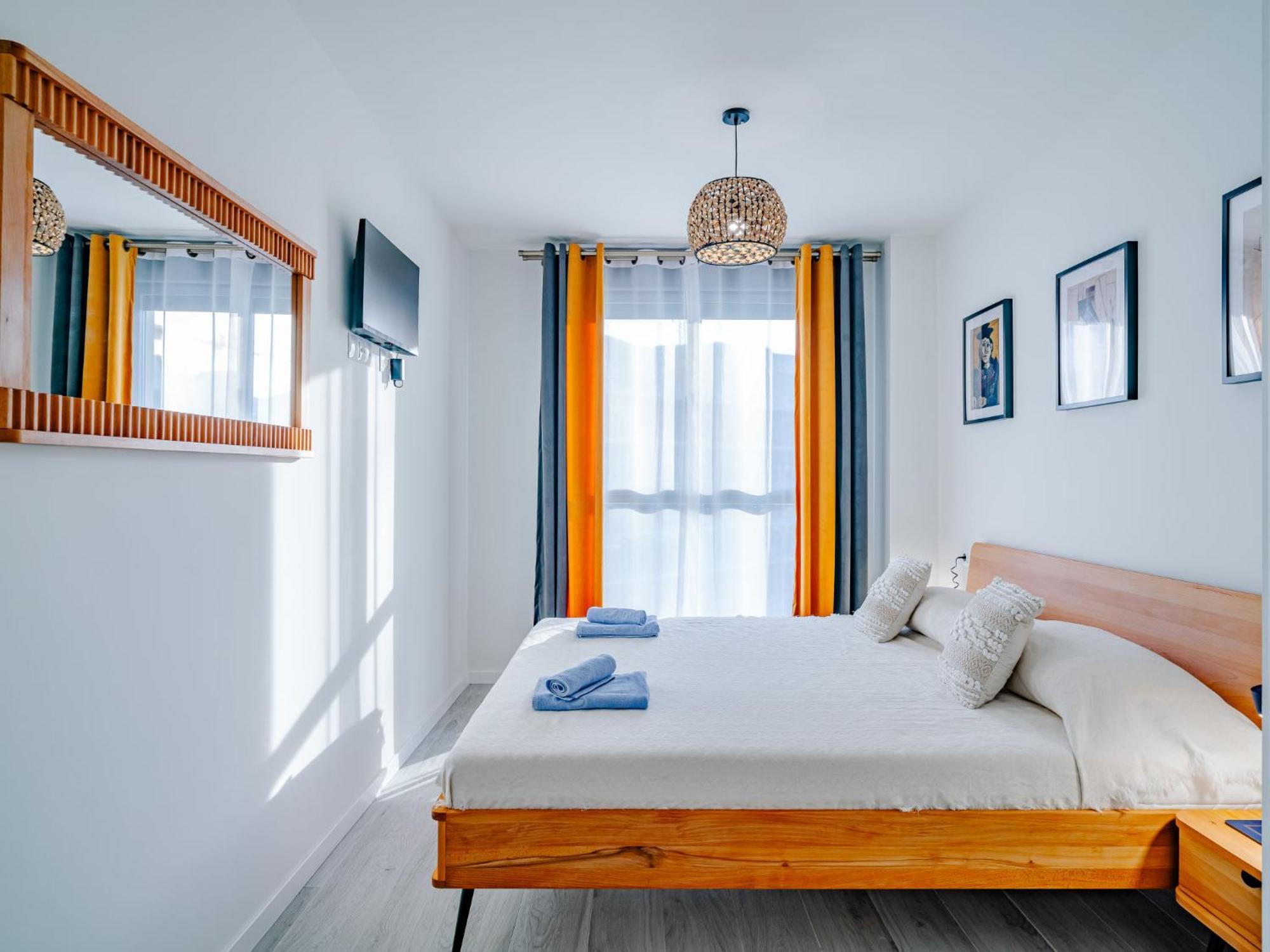Marina Real Iii-5 By Interhome *