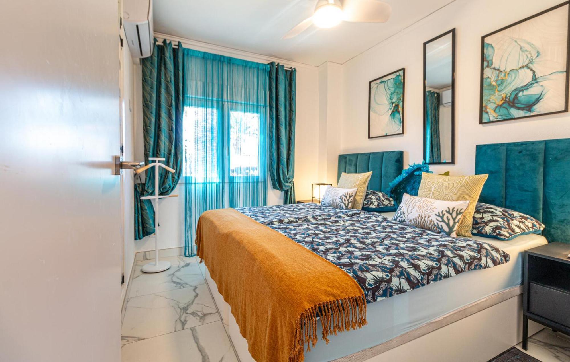 3 Bedroom Cozy In Denia