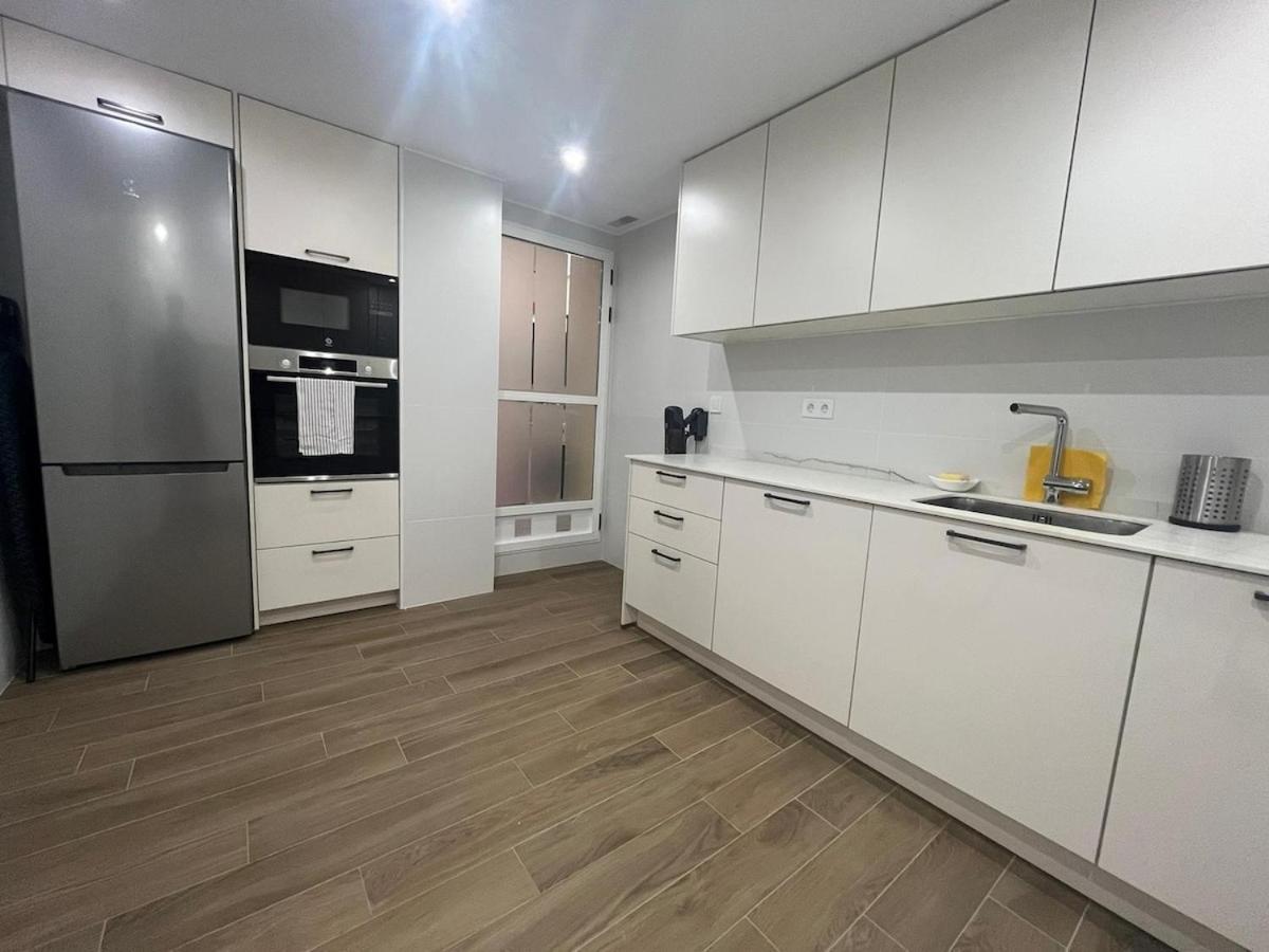 Moderno Centrico Con Piscina Y Parking *