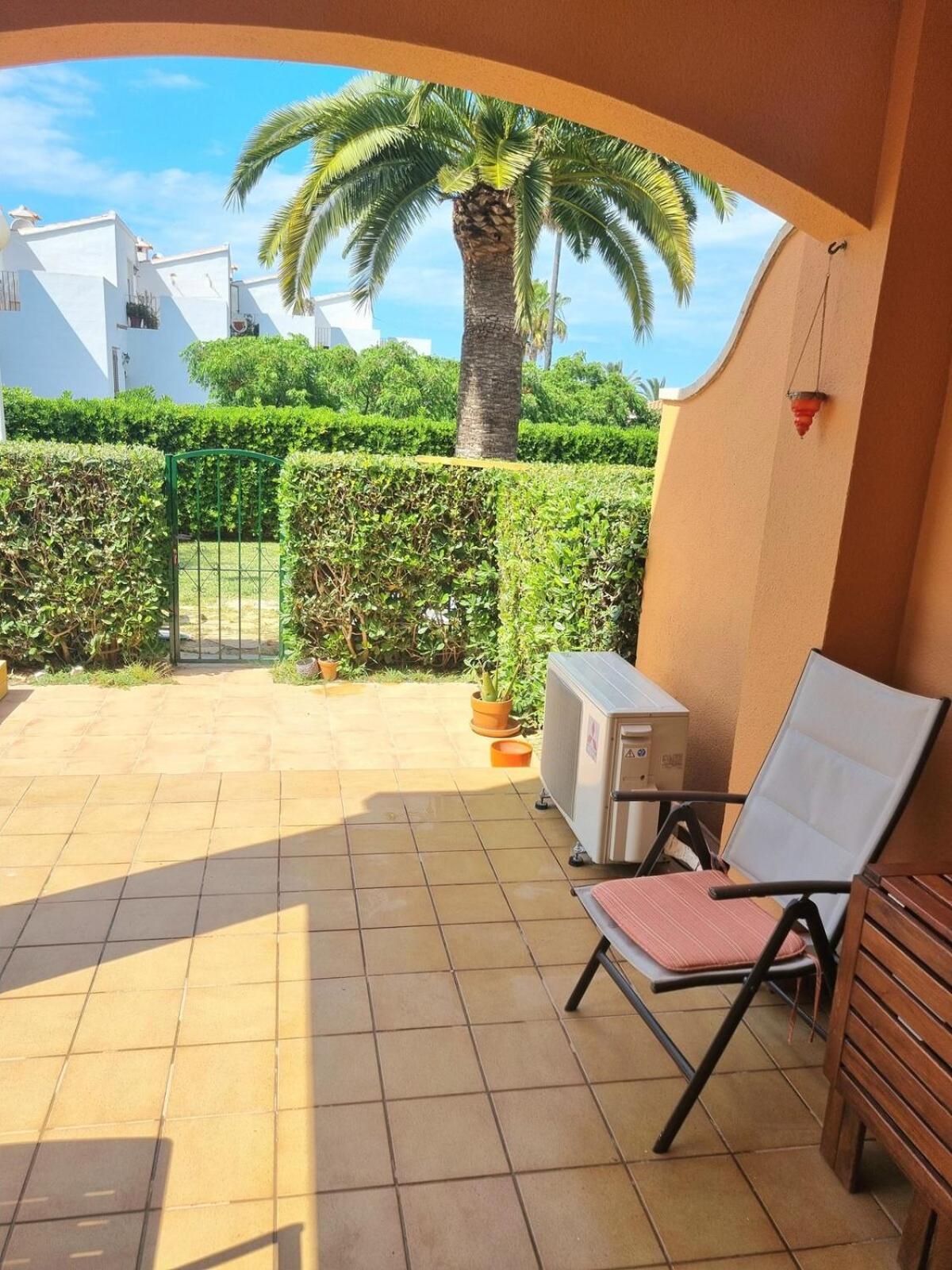 Con Piscina A Un Paso Del Centro Apartment