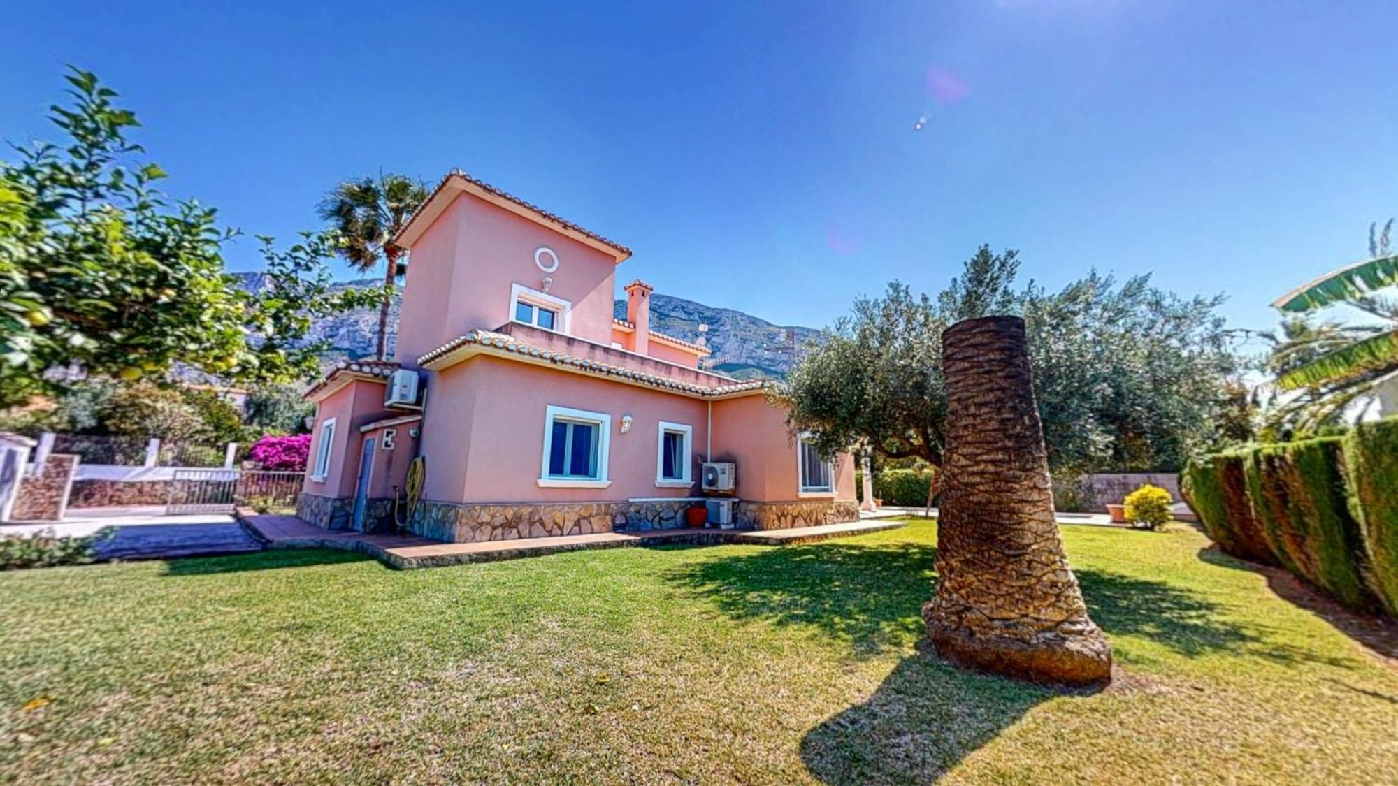 Cuatro Soles By Family Homes