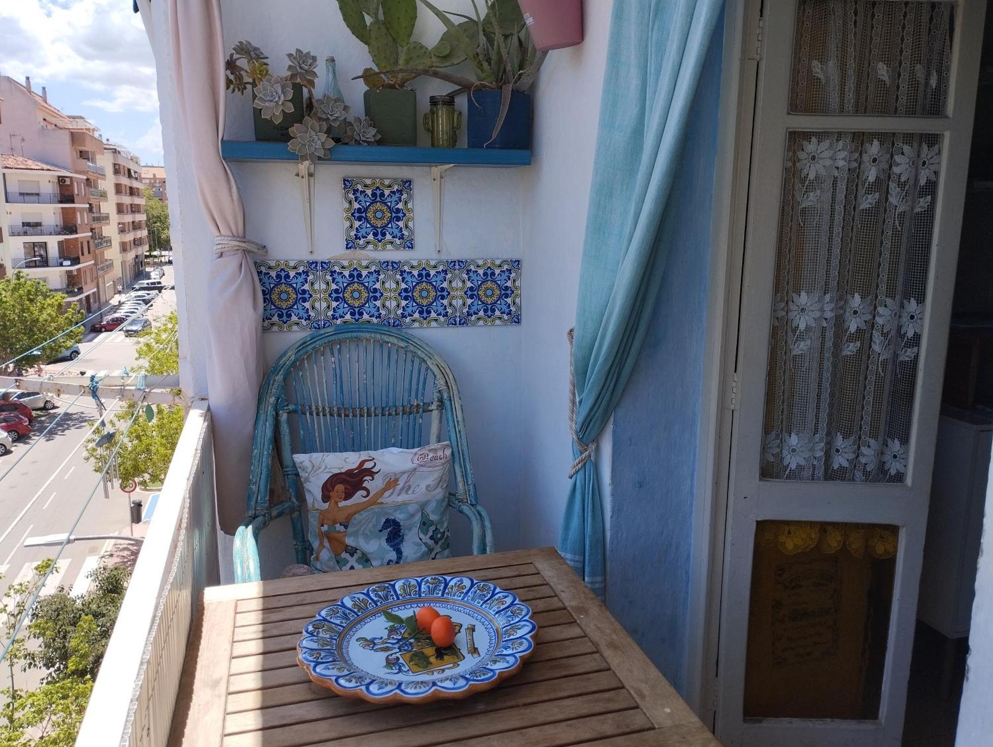 Comfortable Righ In Centre, Near & Port ,wifi * Denia